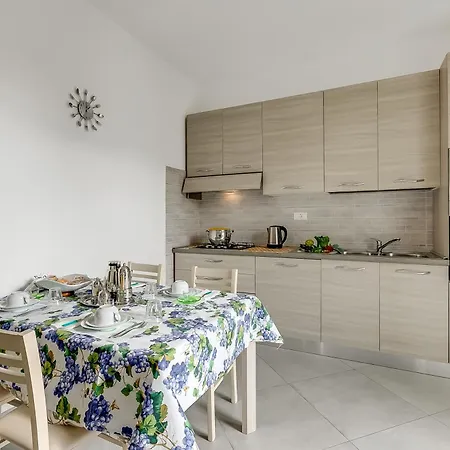 Casa Nadia - Happy Marina di Massa