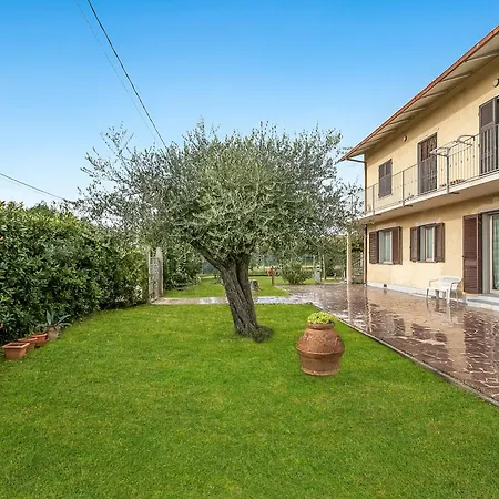 Ferienhaus Casa Nadia - Happy Marina di Massa